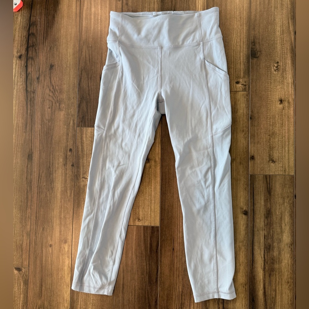Lululemon invigorate crop 23" chambray